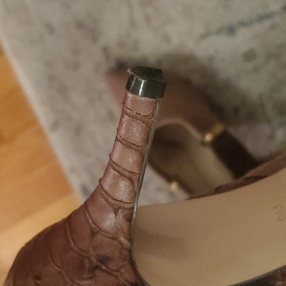 Michael Kors Clara Mid Bootie Size 9 - Picture 10 of 12